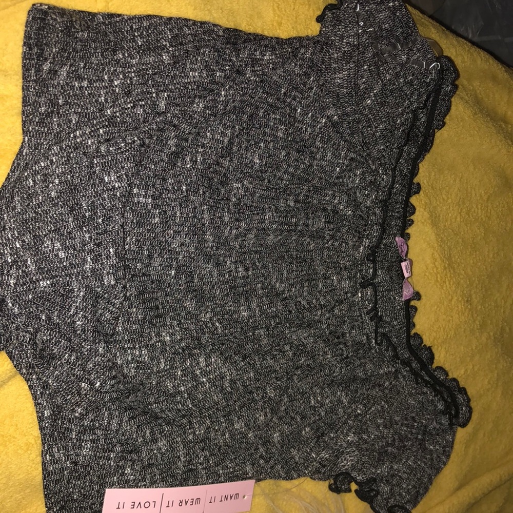 Off-the-Shoulder Heathers Knit Crop Top